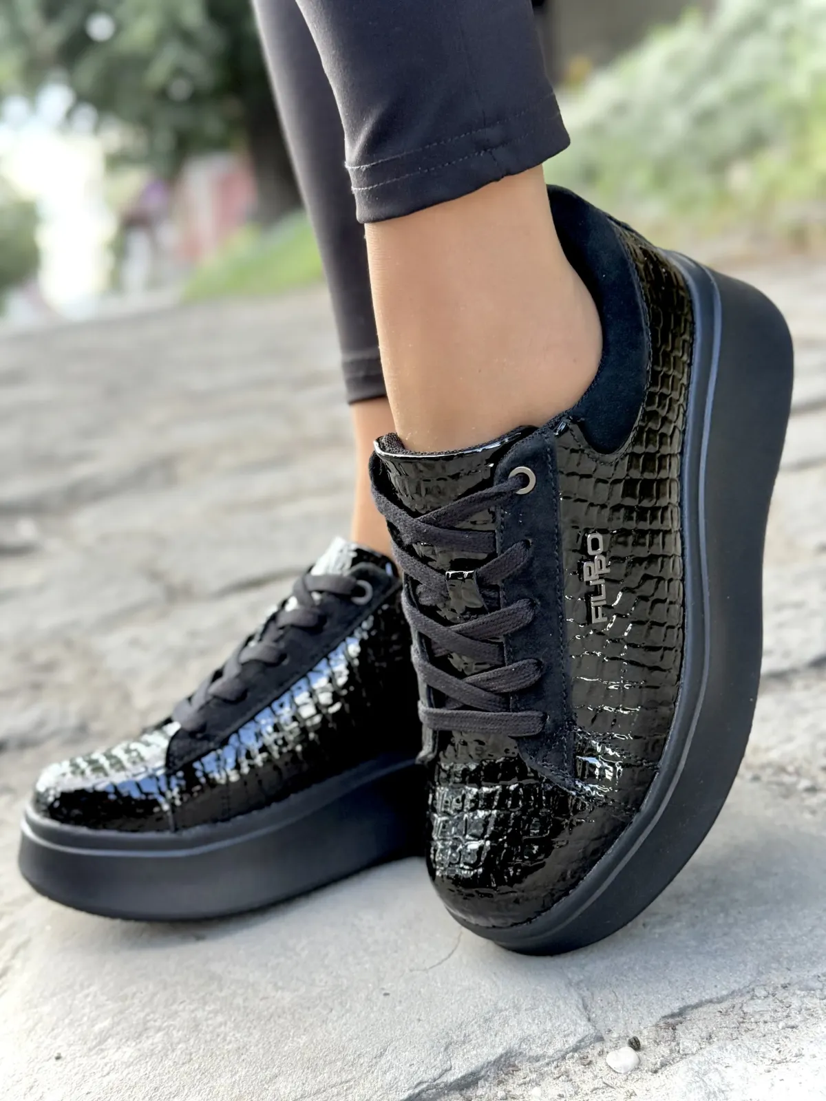 Sneakersy damskie ze skóry naturalnej