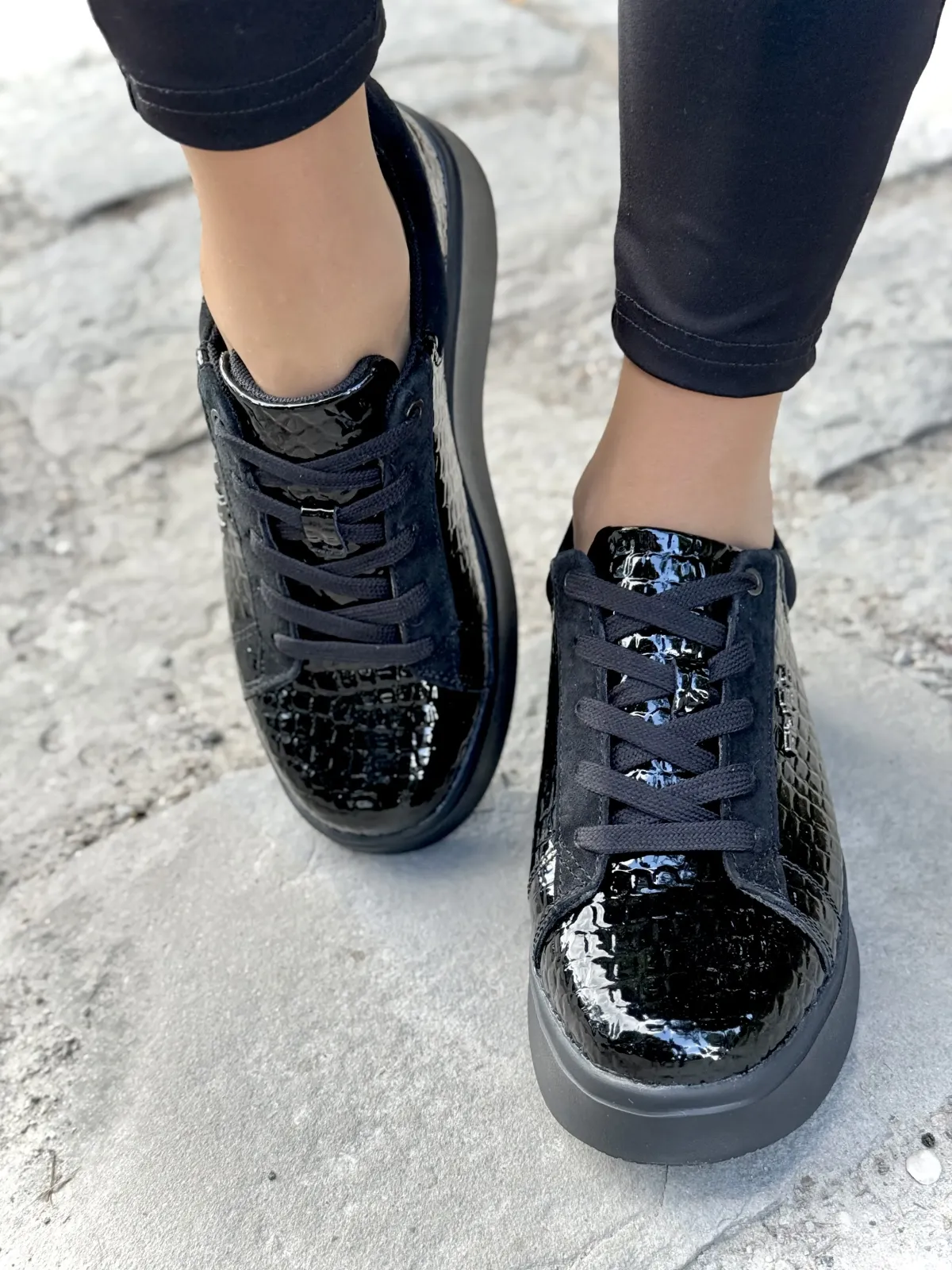 Sneakersy damskie ze skóry naturalnej