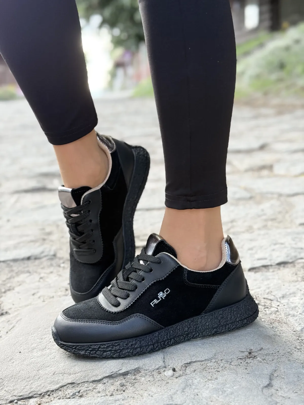 Sneakersy damskie ze skóry naturalnej