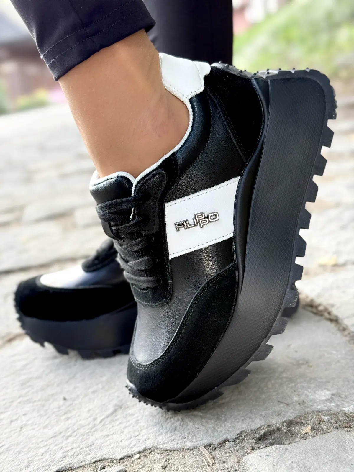 Sneakersy damskie ze skóry naturalnej