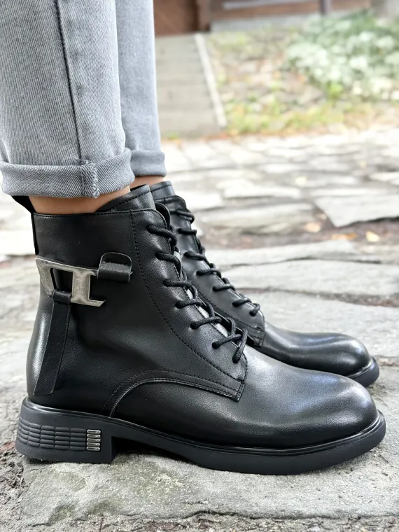 Piękne botki damskie ze skóry naturalnej