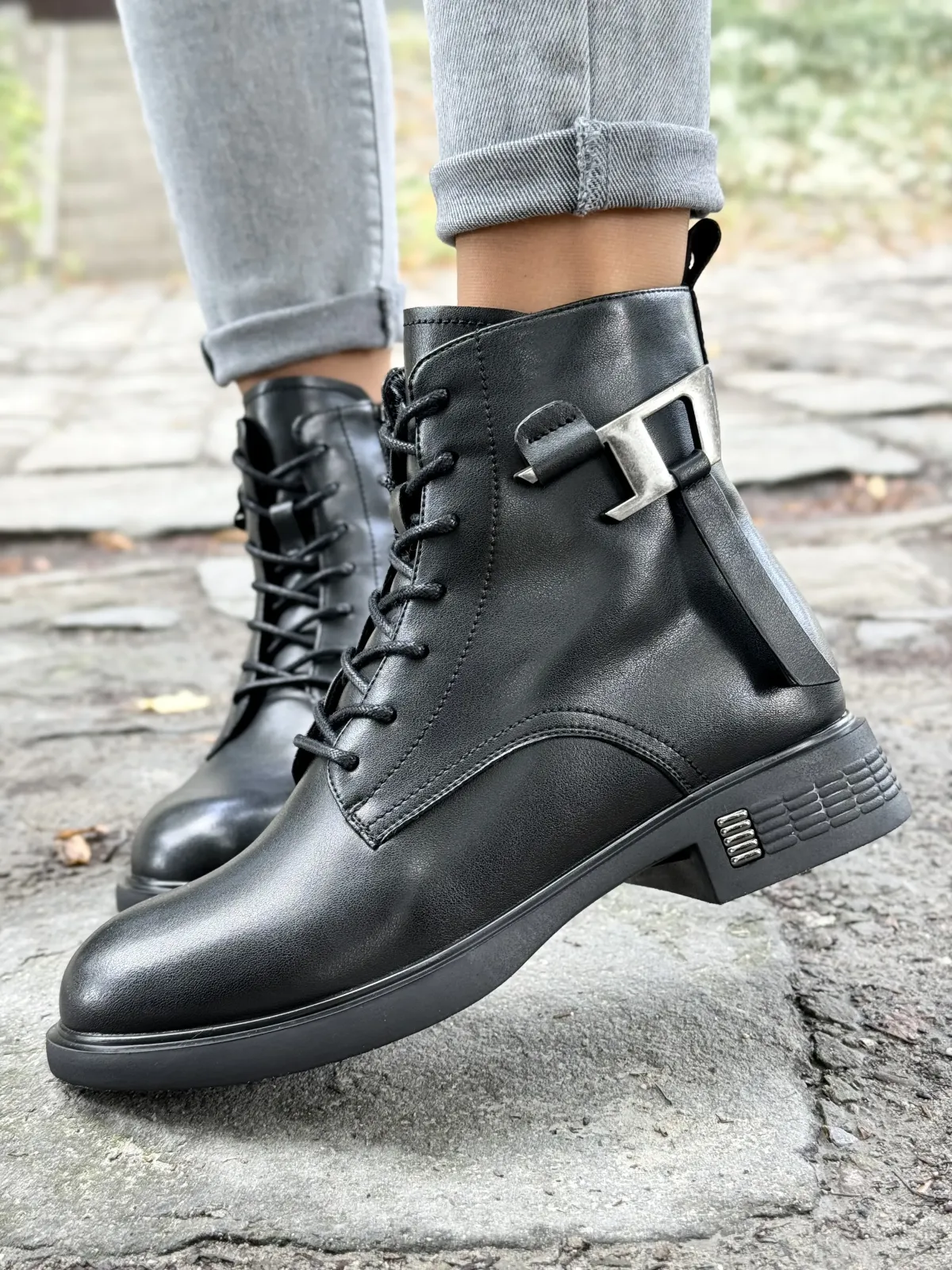 Piękne botki damskie ze skóry naturalnej