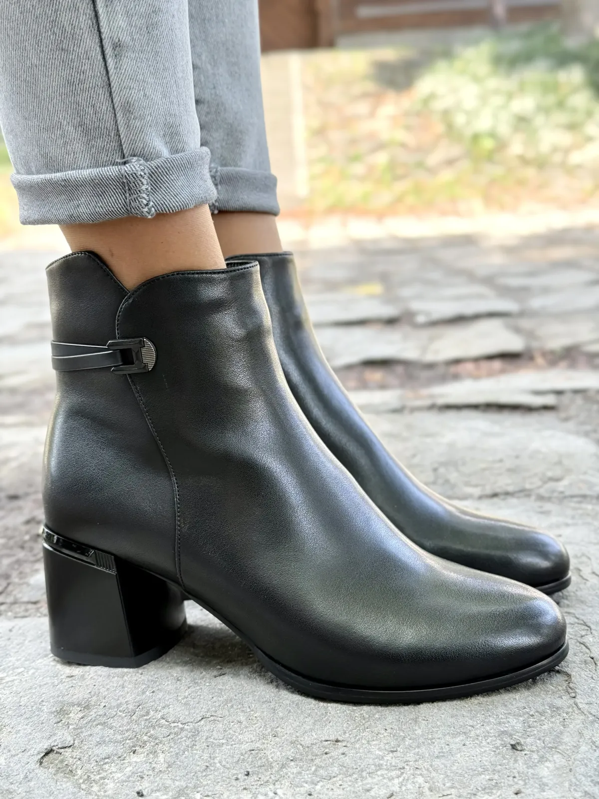 Botki damskie ze skóry naturalnej