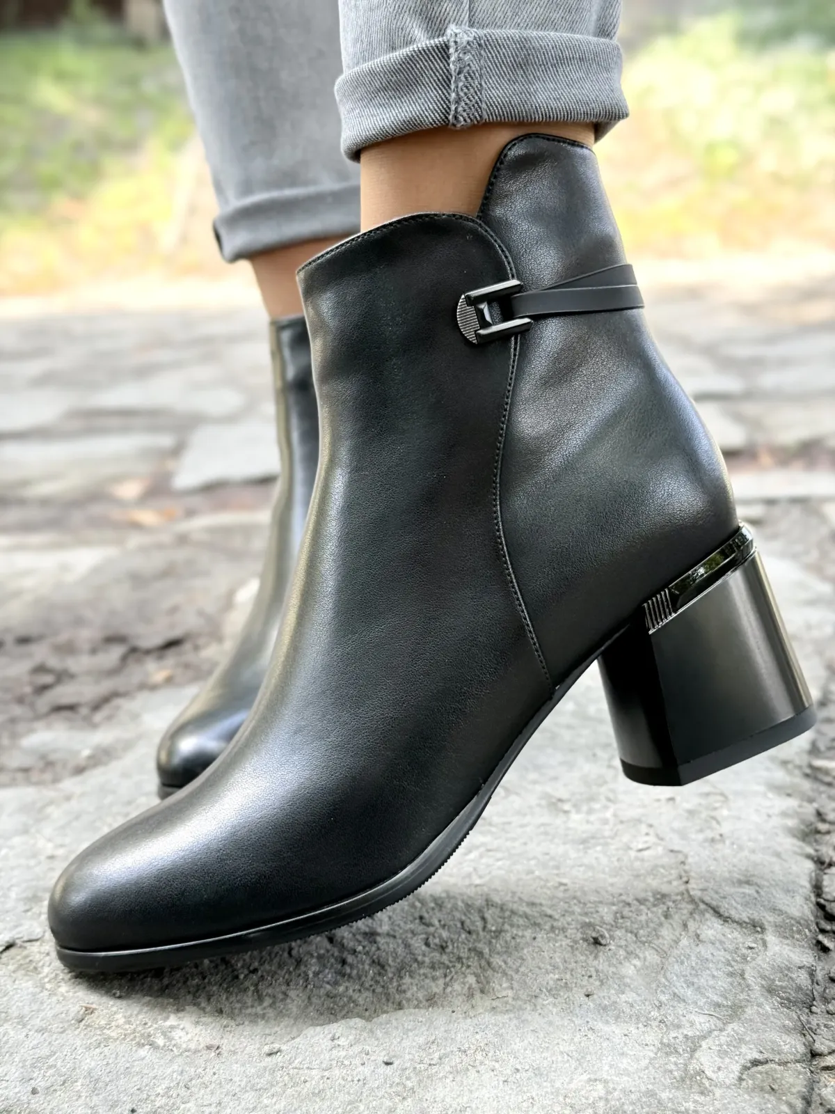 Botki damskie ze skóry naturalnej