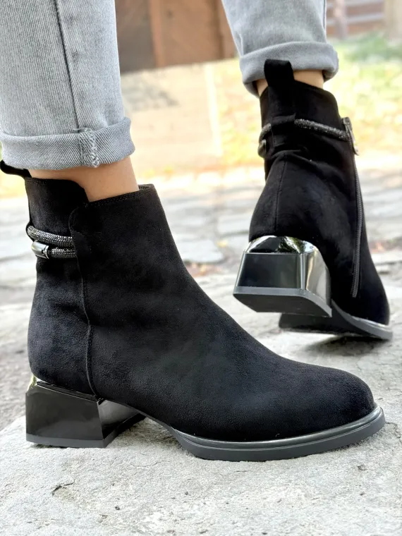 Piękne botki damskie ze skóry naturalnej