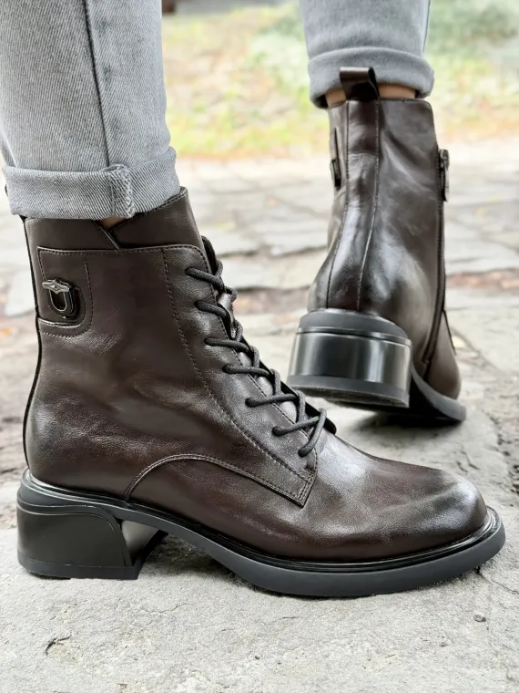 Botki z naturalnej skóry – elegancja, która trwa