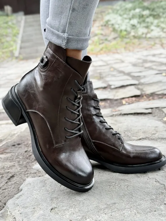 Botki z naturalnej skóry – elegancja, która trwa