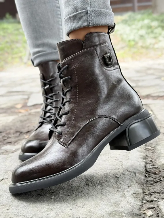 Botki z naturalnej skóry – elegancja, która trwa