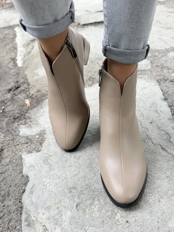 Eleganckie Botki ze 100% Skóry Naturalnej