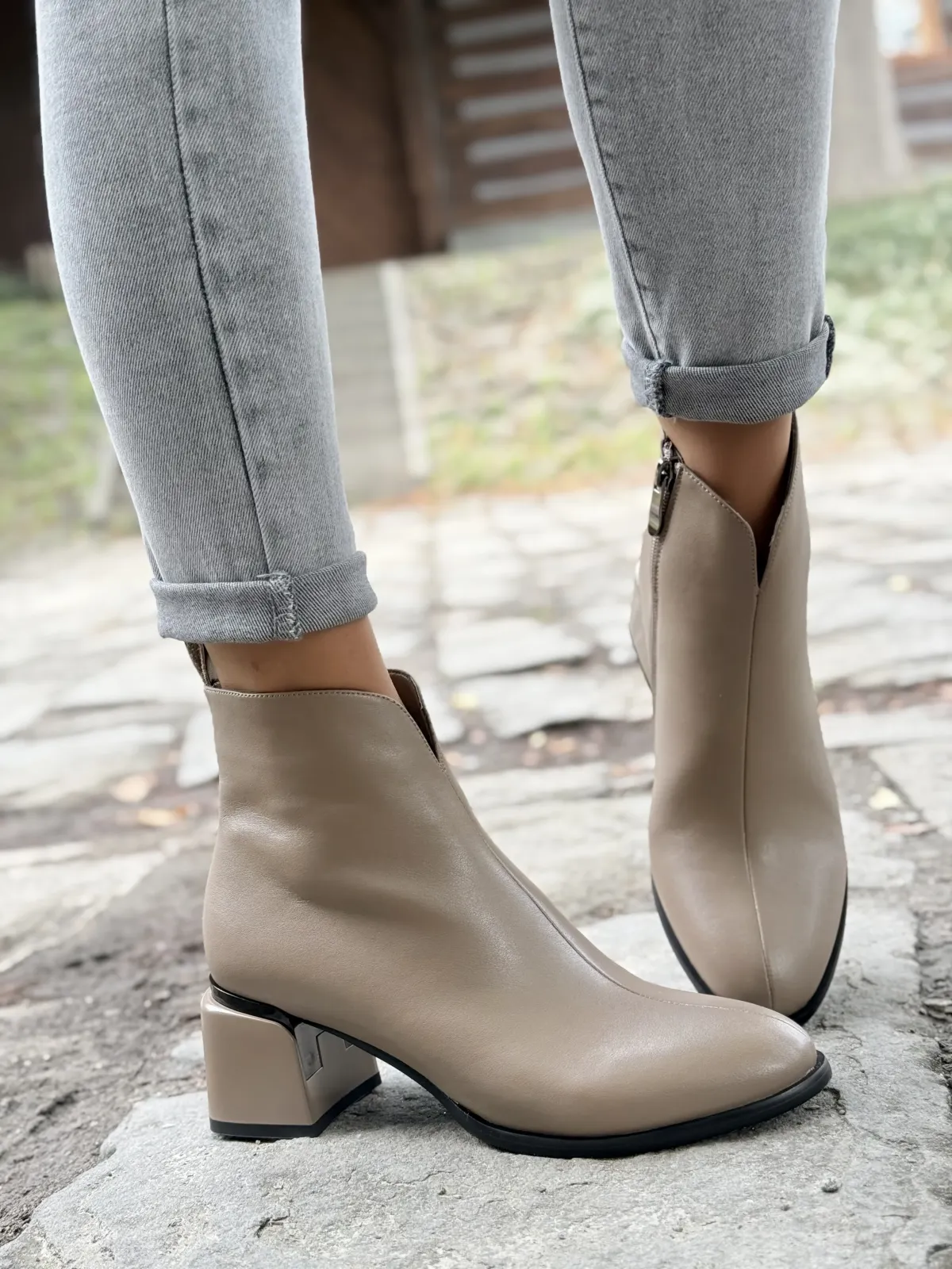 Eleganckie Botki ze 100% Skóry Naturalnej