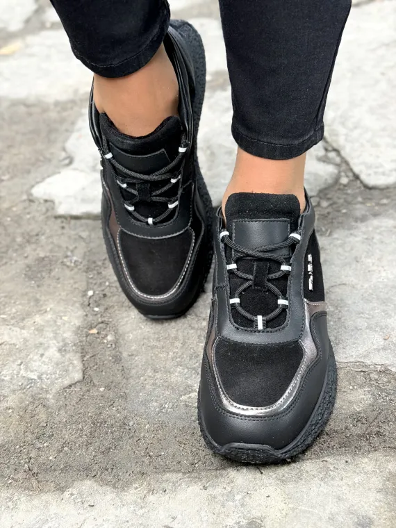 Damskie sneakersy z naturalnej skóry – styl i wygoda na co dzień