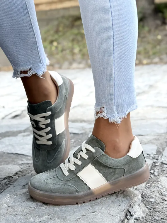 Sneakersy z Naturalnej Skóry – Styl i Wygoda na Każdy Dzień