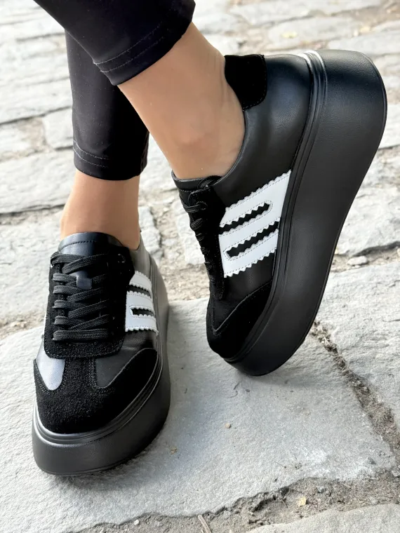 Sneakersy z Naturalnej Skóry – Komfort i Styl w Jednym