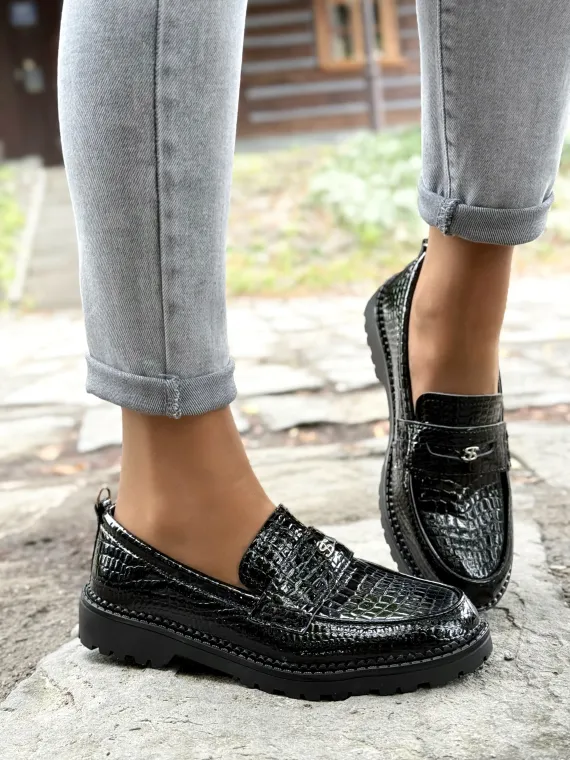 Eleganckie mokasyny z naturalnej skóry – komfort i styl na lata