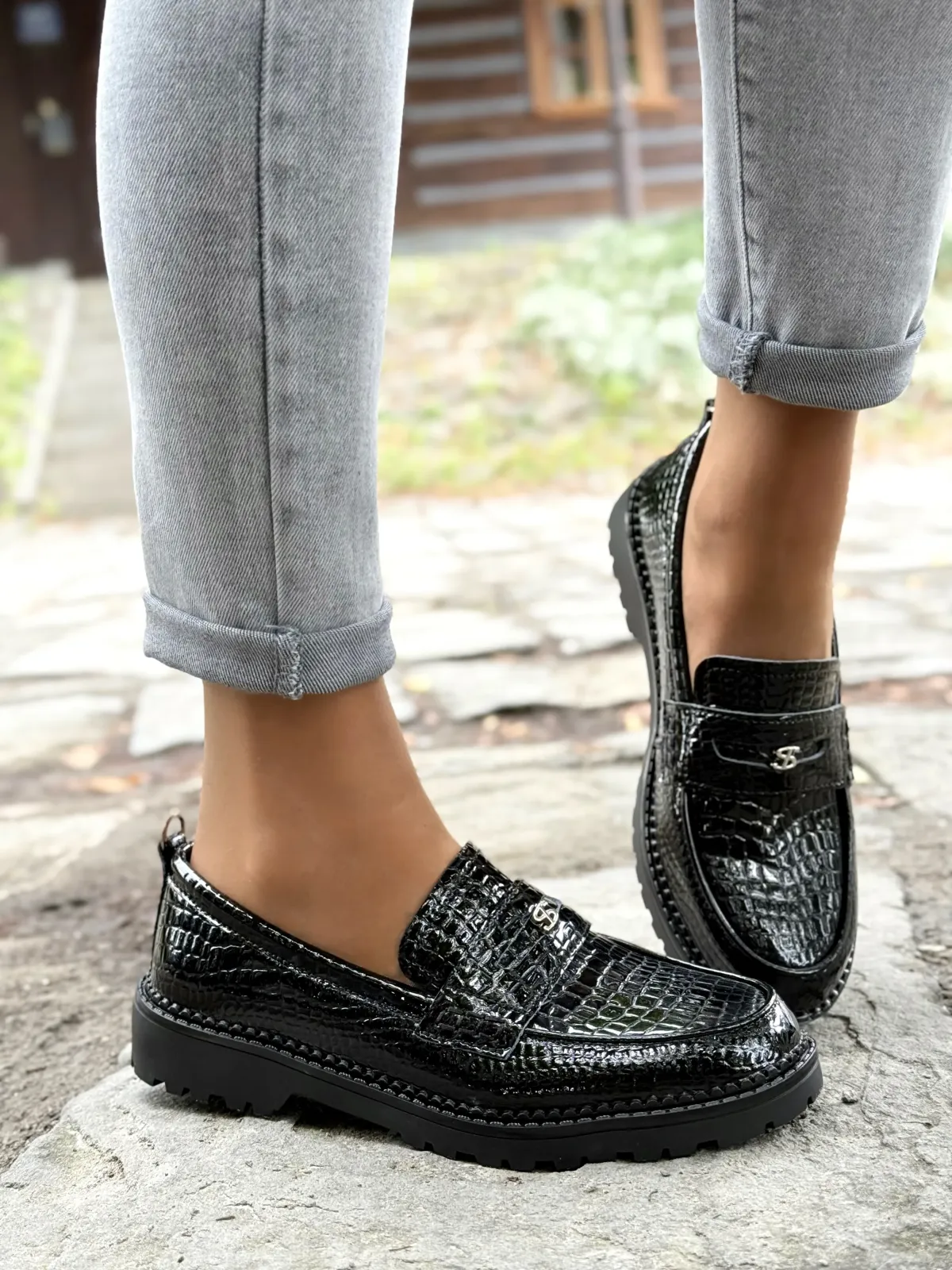 Eleganckie mokasyny z naturalnej skóry – komfort i styl na lata