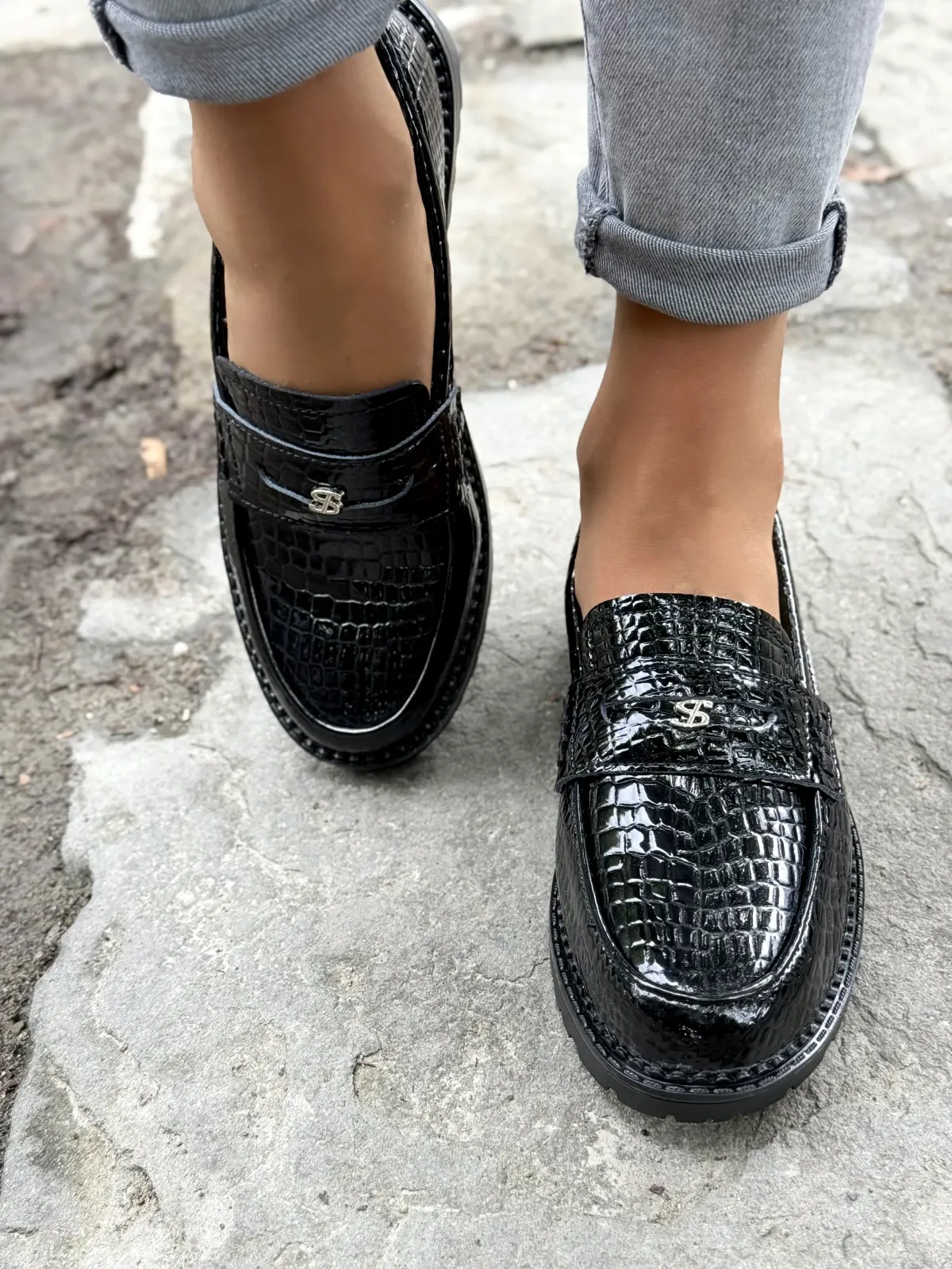 Eleganckie mokasyny z naturalnej skóry – komfort i styl na lata