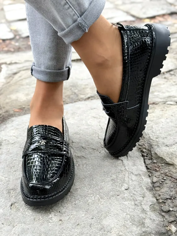 Eleganckie mokasyny z naturalnej skóry – komfort i styl na lata