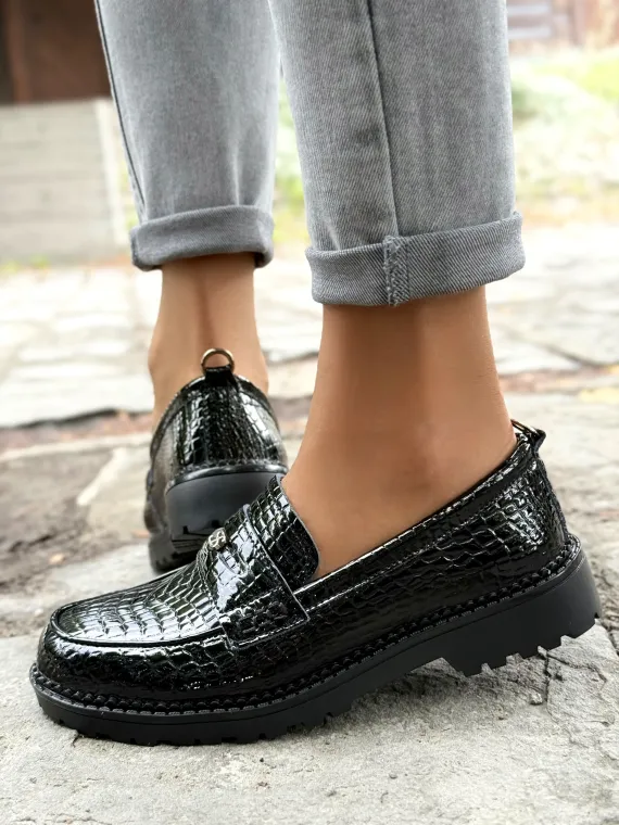 Eleganckie mokasyny z naturalnej skóry – komfort i styl na lata