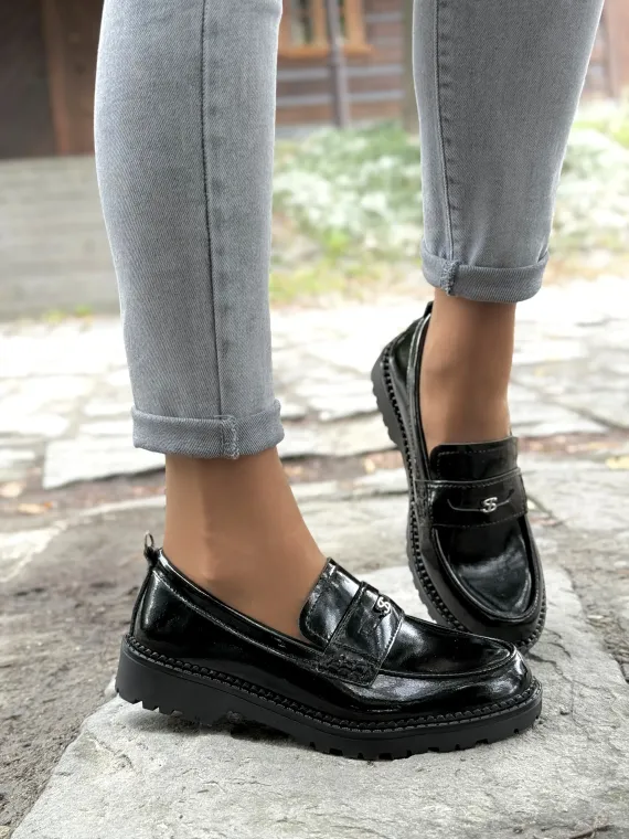 Eleganckie mokasyny z naturalnej skóry – komfort i styl na lata