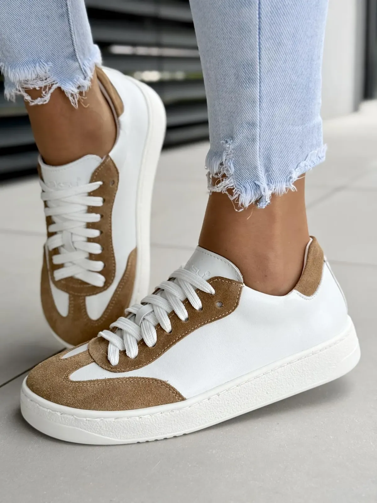 Sneakersy damskie barefoot OLEKSY ze skóry naturalnej Polskiej produkcji