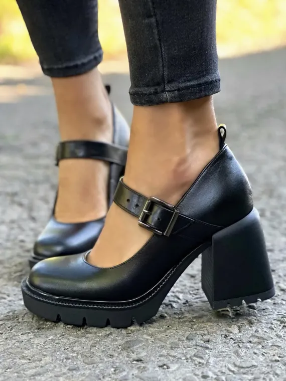 Czarne półbuty damskie skórzane