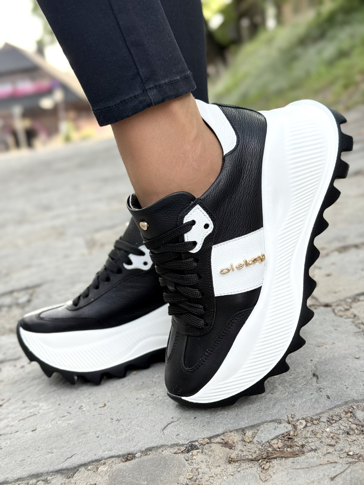 Sneakersy ze skóry naturalnej OLEKSY – polska produkcja