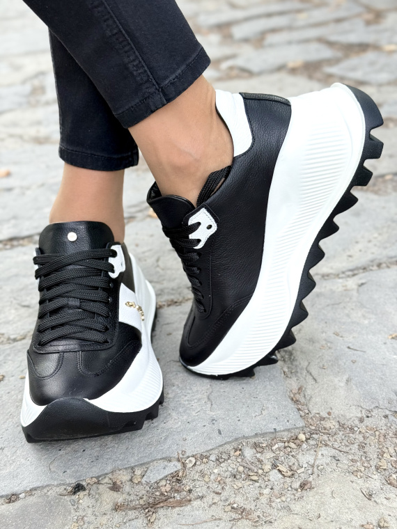 Sneakersy ze skóry naturalnej OLEKSY – polska produkcja