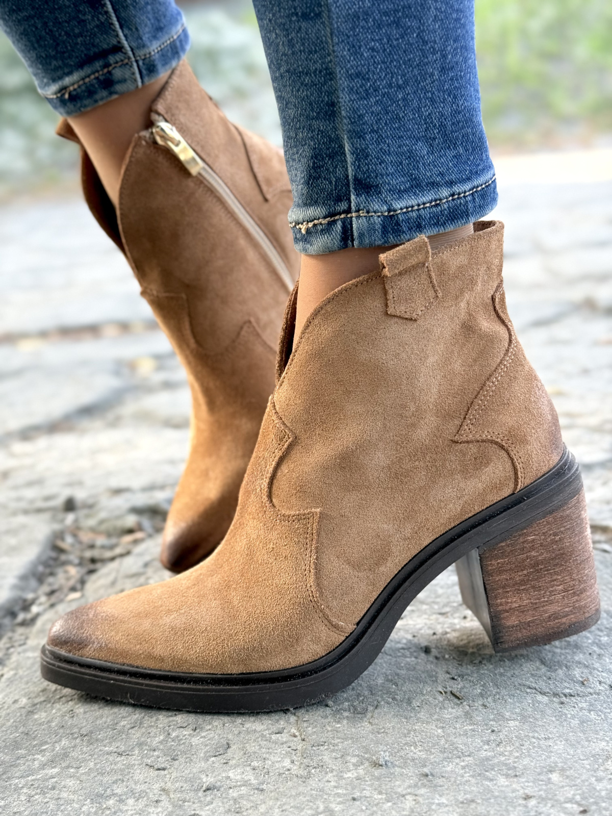 Polskie, skórzane, perfekcyjne – kowbojki OLEKSY