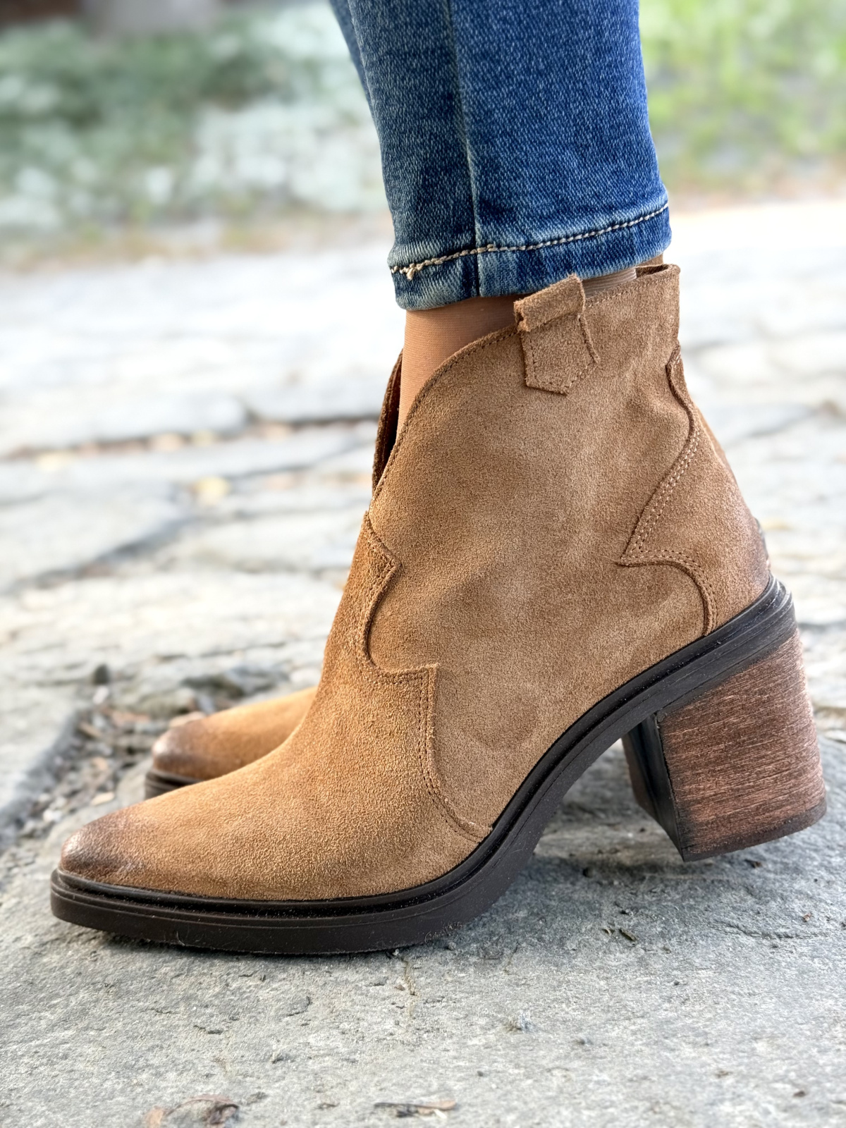 Polskie, skórzane, perfekcyjne – kowbojki OLEKSY