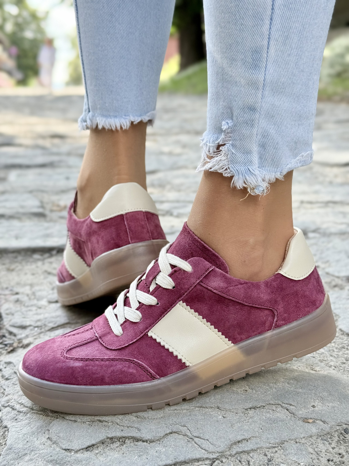 Buty ze Skóry Naturalnej – Stylowe Sneakersy na Lata