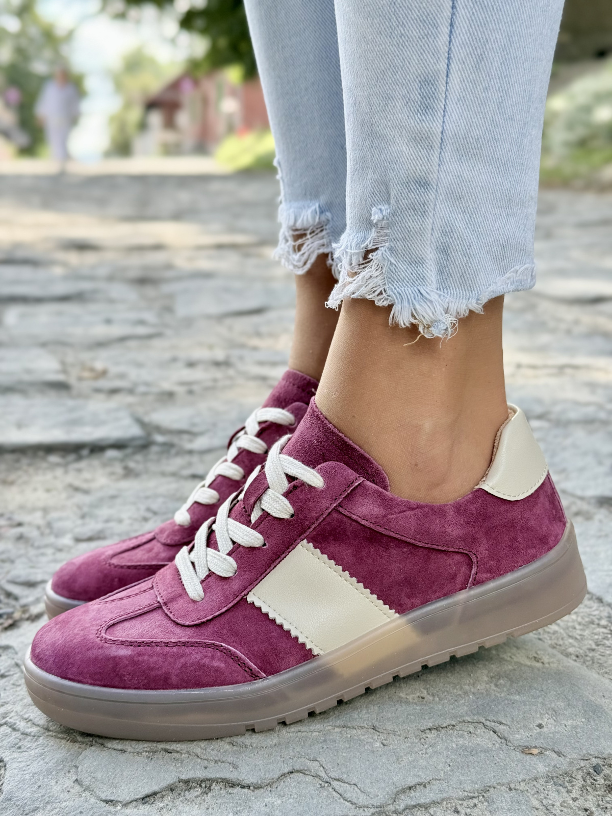 Buty ze Skóry Naturalnej – Stylowe Sneakersy na Lata