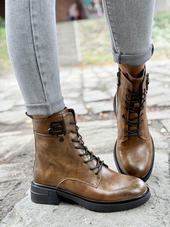 Botki ze 100% naturalnej skóry – styl i komfort na co dzień