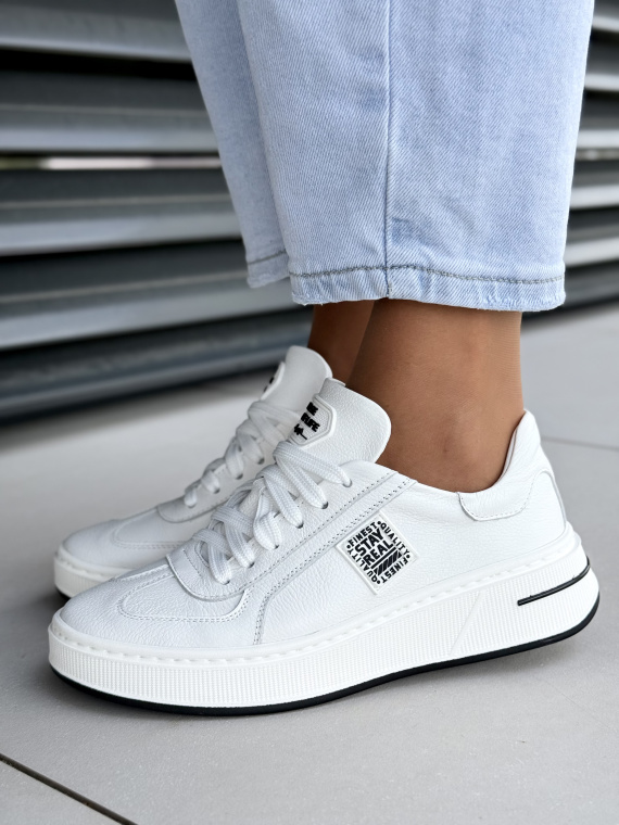 Sneakersy OLEKSY – 100% skóra, 100% polska jakość