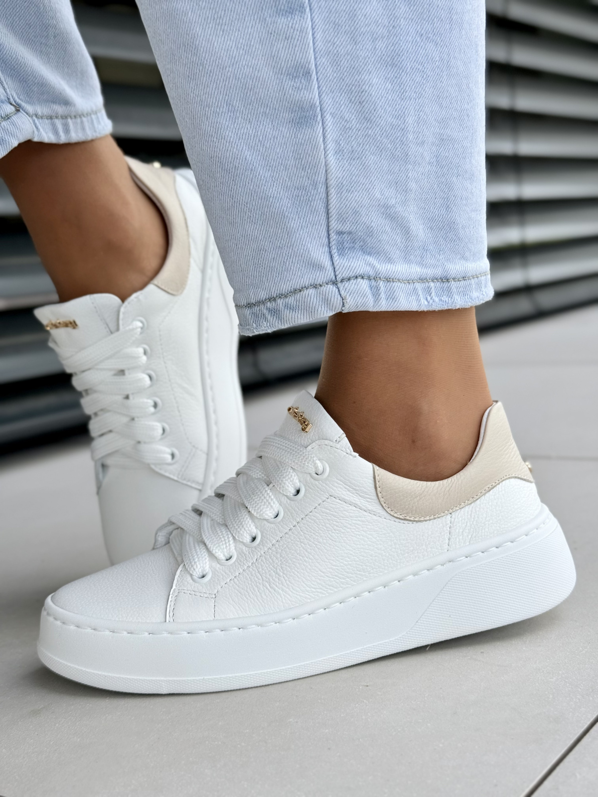 OLEKSY – Stylowe Skórzane Buty Prosto z Polski