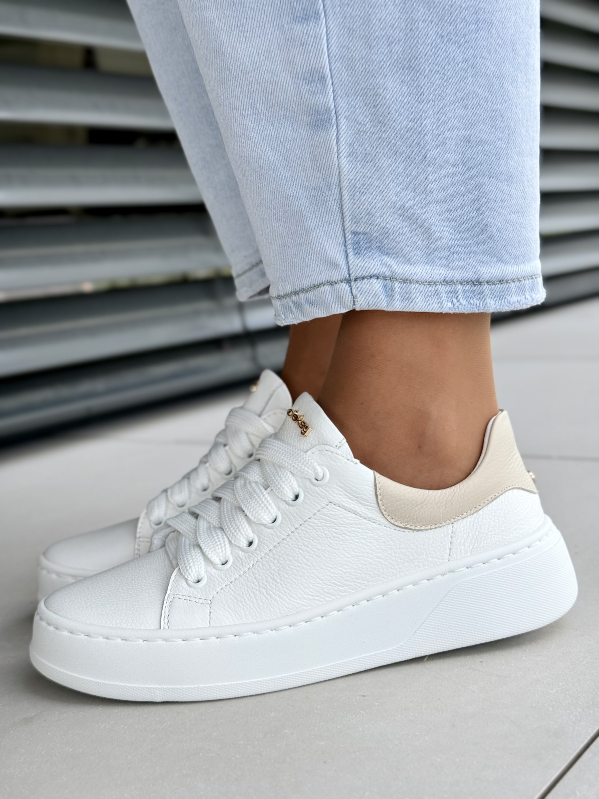 OLEKSY – Stylowe Skórzane Buty Prosto z Polski