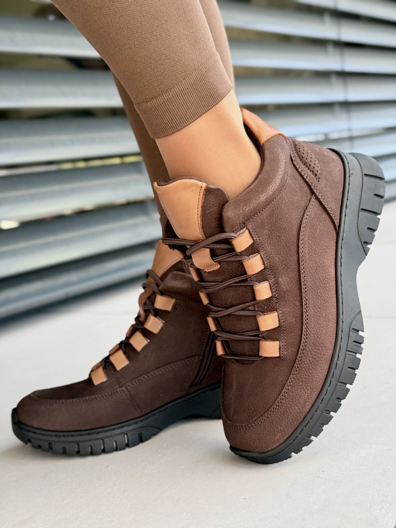 Skórzane trapery OLEKSY – 100% komfortu i jakości