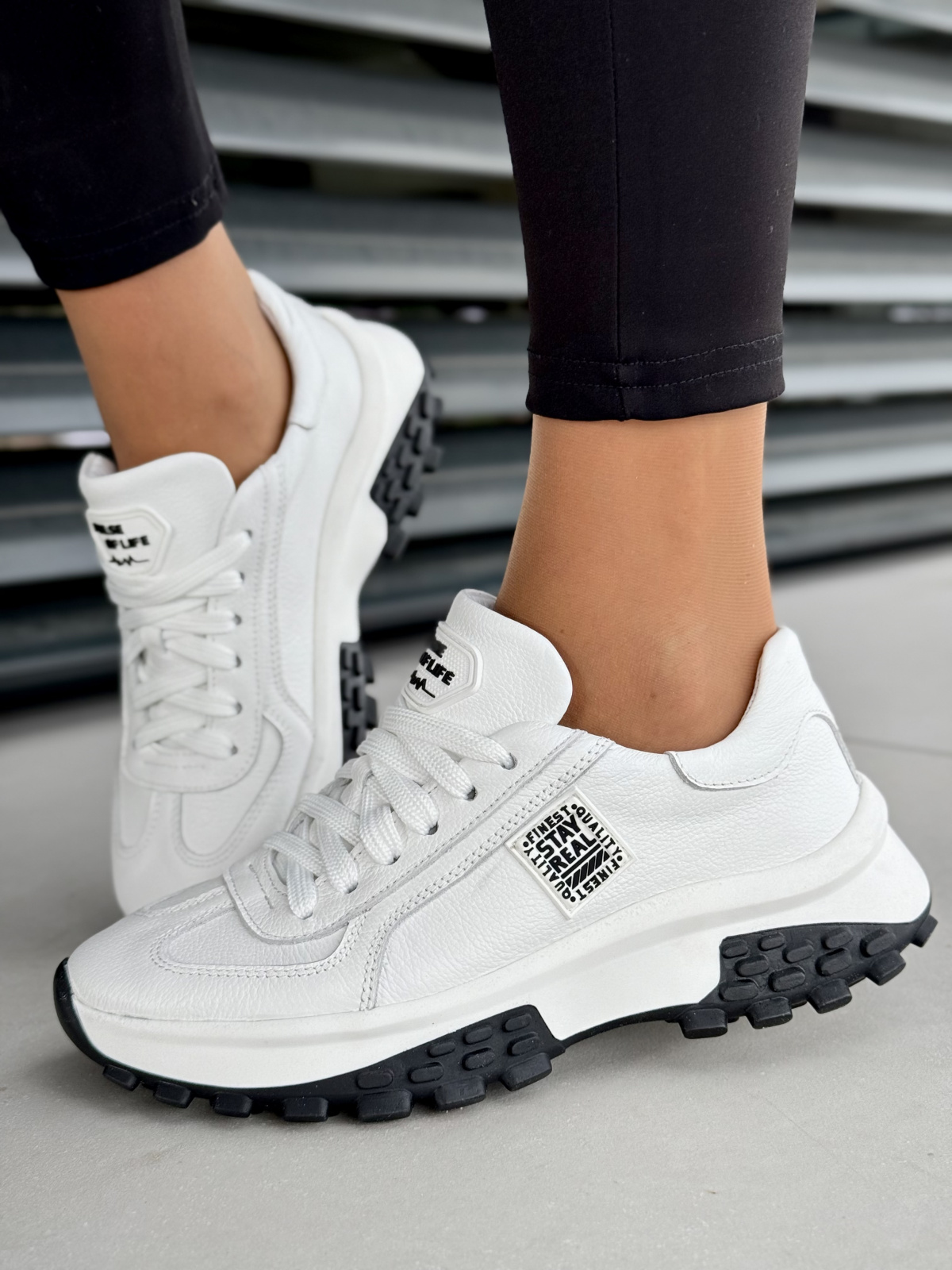 OLEKSY – Polskie sneakersy ze 100% naturalnej skóry