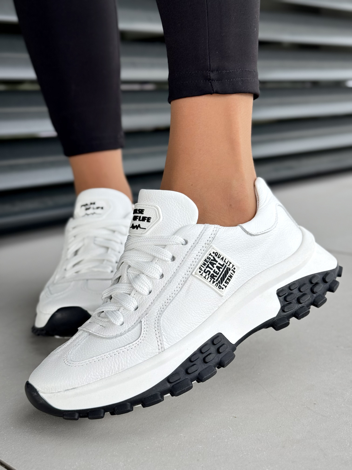 OLEKSY – Polskie sneakersy ze 100% naturalnej skóry