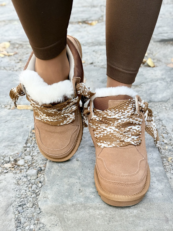 Śniegowce z Naturalnej Skóry – Komfort i Styl na Zimę