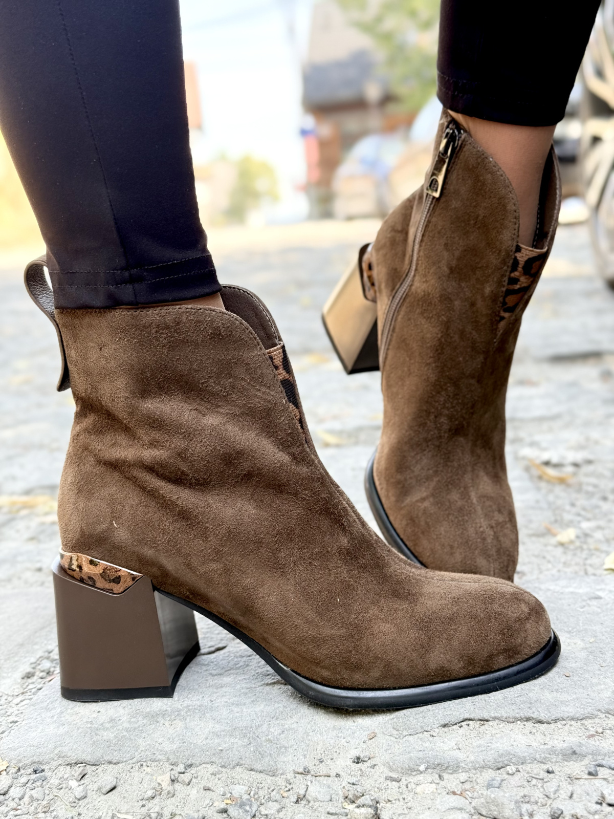 Botki damskie OLEKSY – skóra naturalna