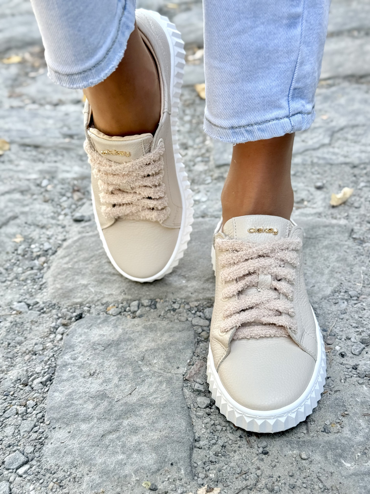 Sneakersy OLEKSY – Polska produkcja z naturalnej skóry