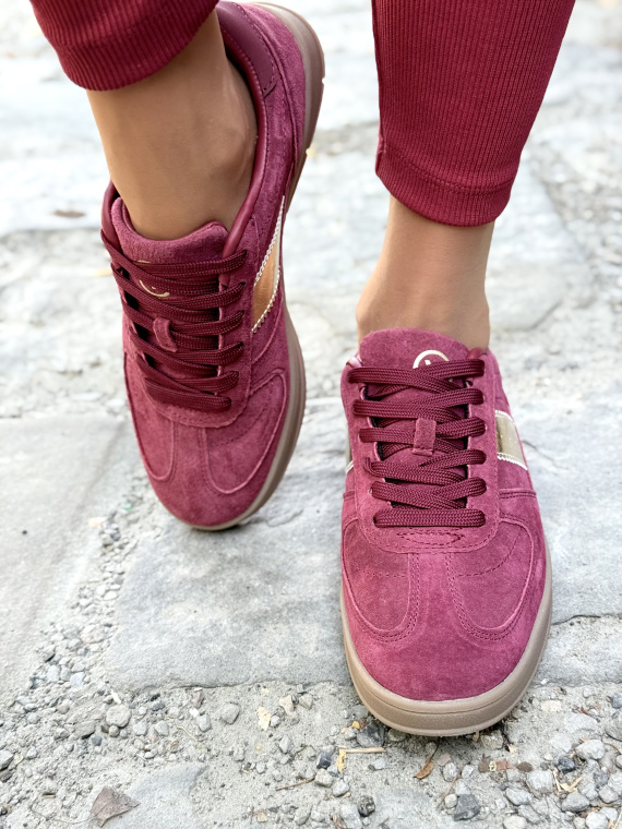 Damskie sneakersy ze skóry naturalnej – styl, wygoda i trwałość