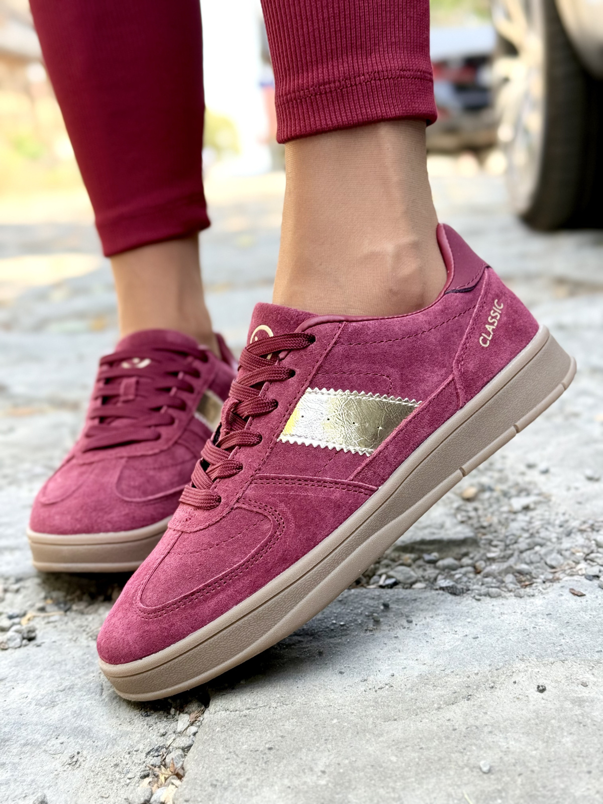 Damskie sneakersy ze skóry naturalnej – styl, wygoda i trwałość