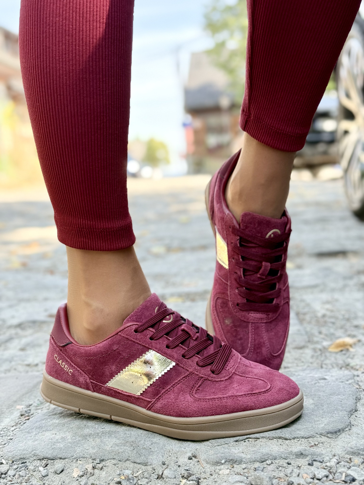 Damskie sneakersy ze skóry naturalnej – styl, wygoda i trwałość