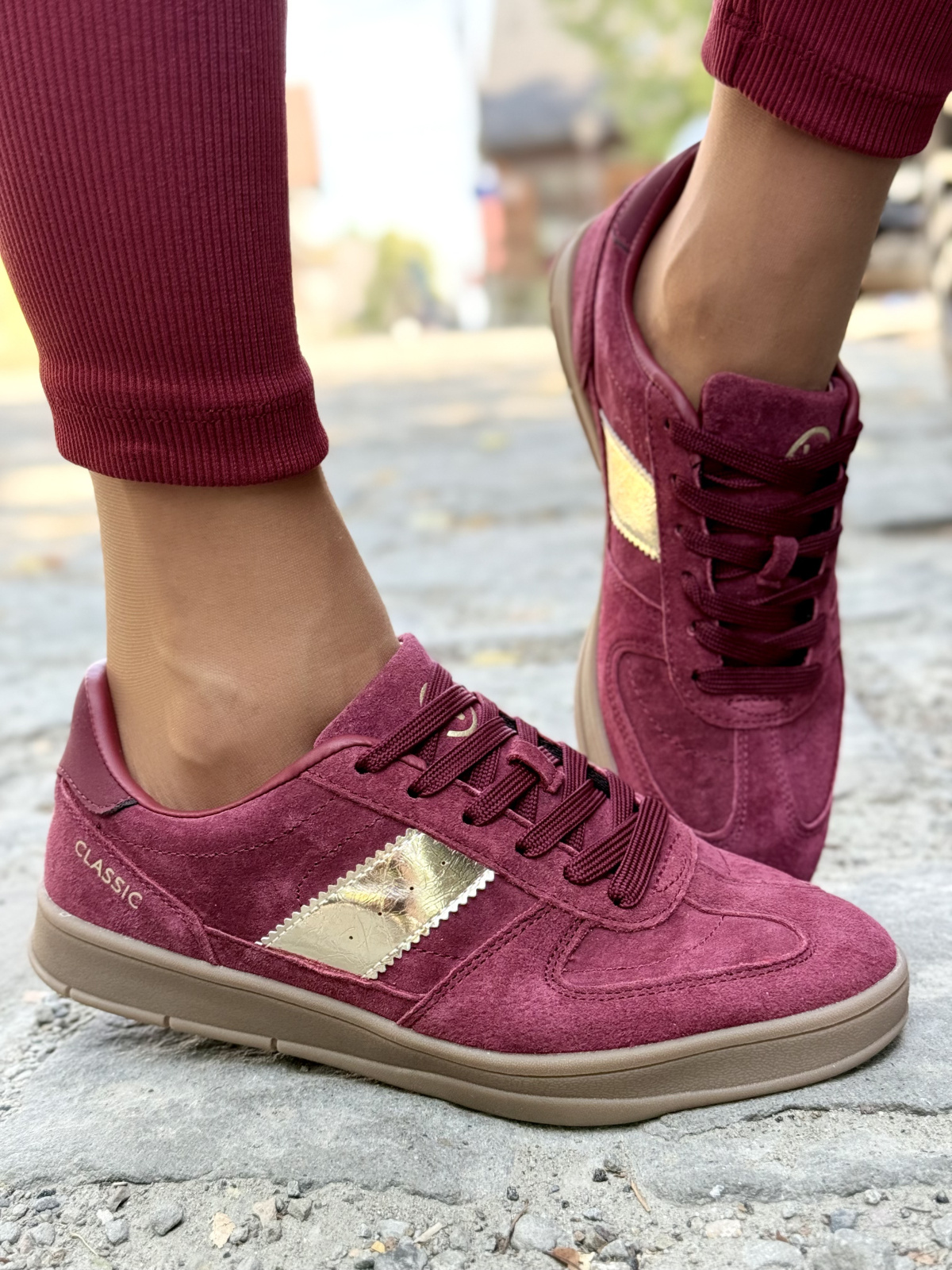 Damskie sneakersy ze skóry naturalnej – styl, wygoda i trwałość