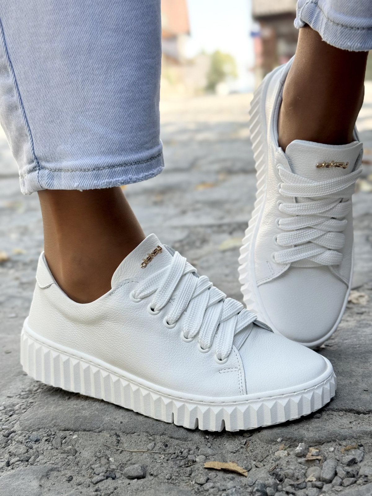 Sneakersy OLEKSY z naturalnej skóry – styl i komfort w najlepszym wydaniu