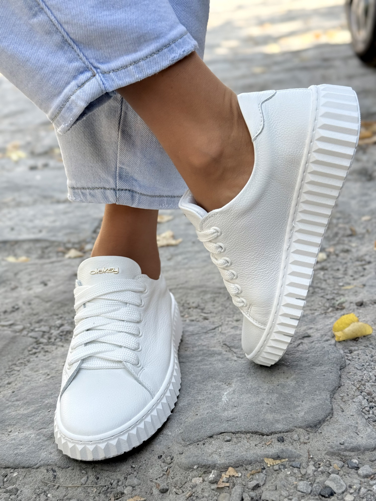 Sneakersy OLEKSY z naturalnej skóry – styl i komfort w najlepszym wydaniu