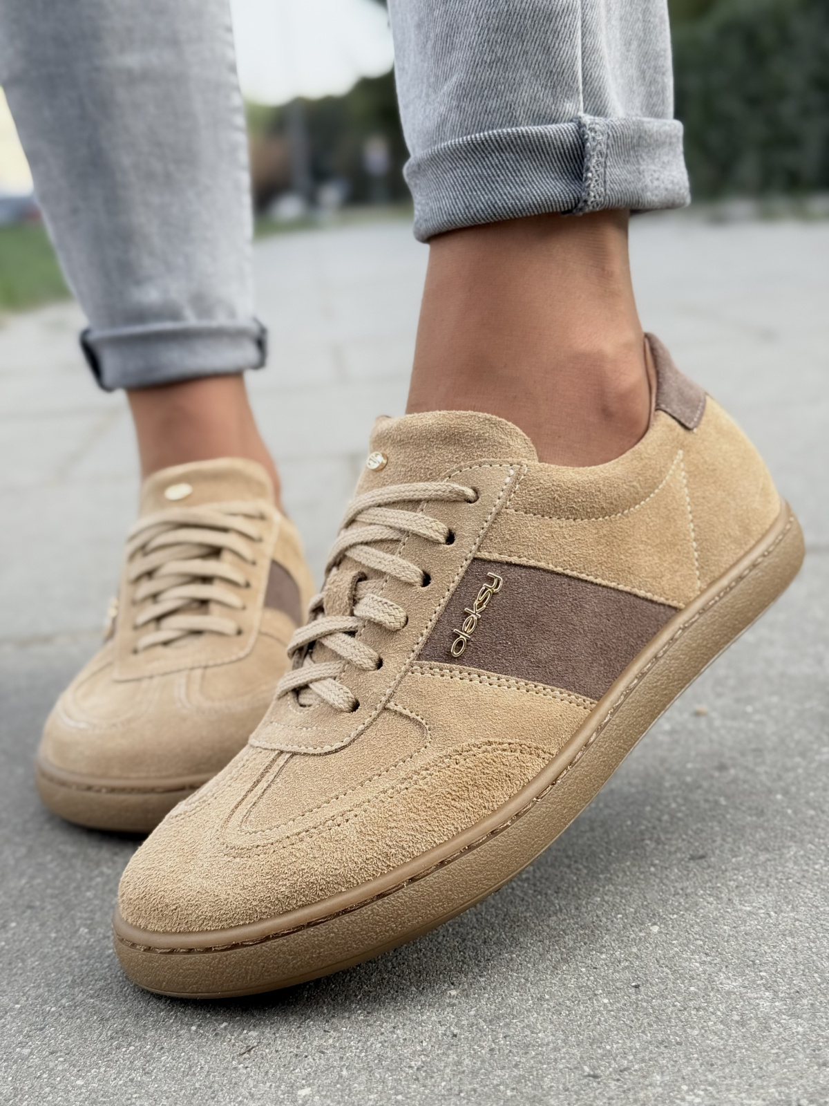 OLEKSY Barefoot – polskie sneakersy ze skóry naturalnej