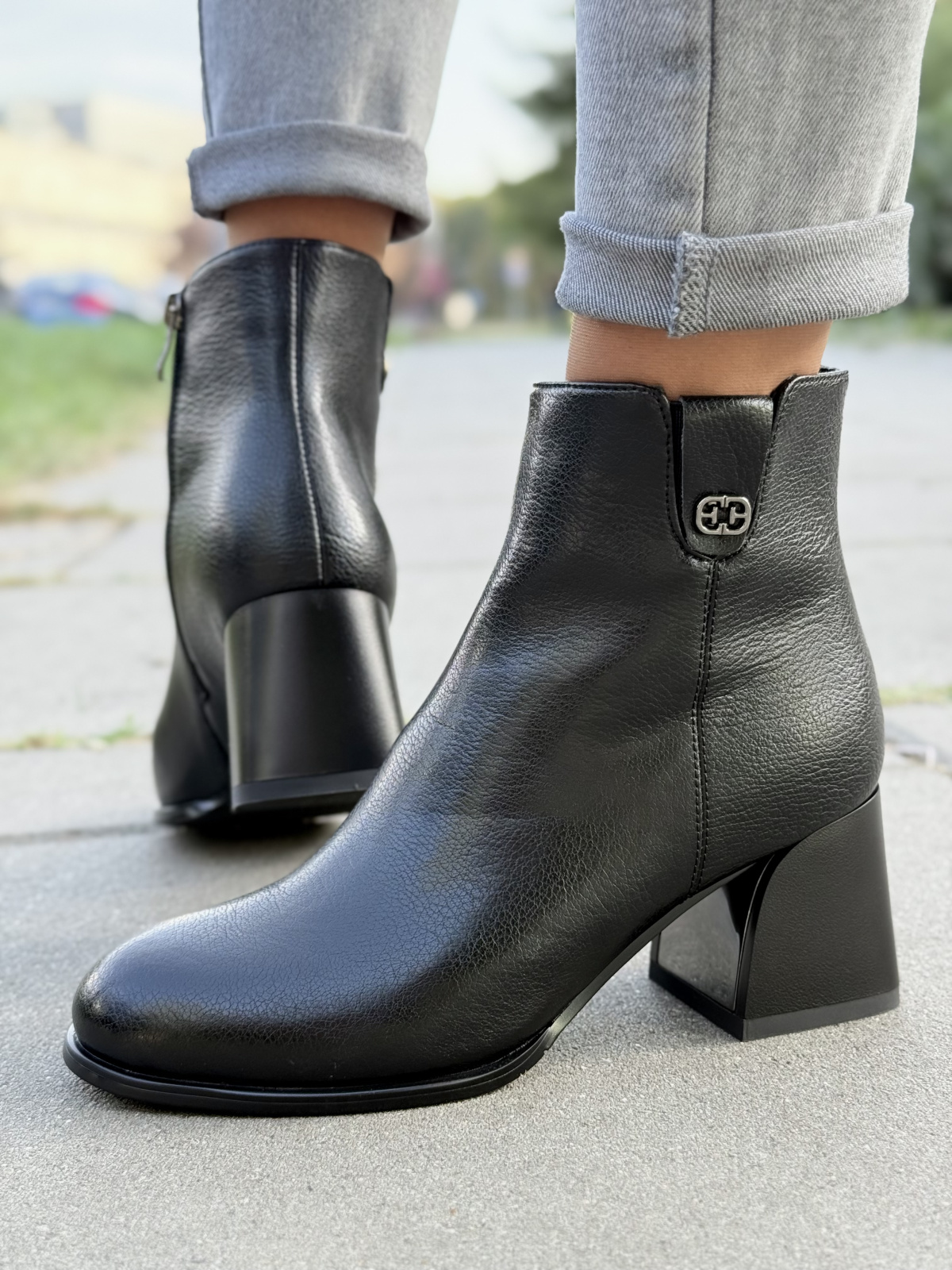 Botki ze skóry naturalnej – komfort i szyk w jednym