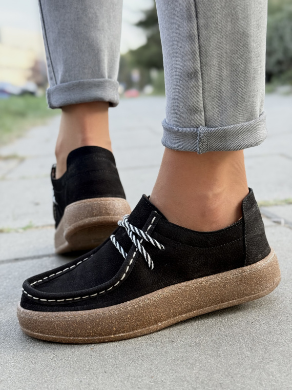 Półbuty OLEKSY z naturalnej skóry – komfort i styl na co dzień